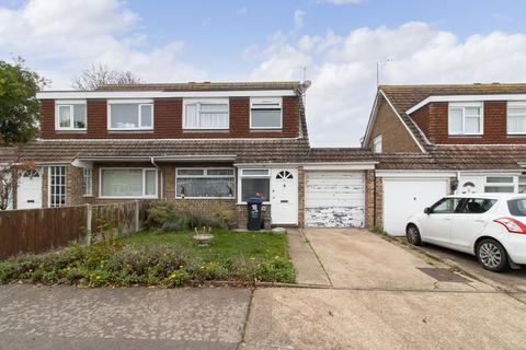 3 bedroom semi-detached house for sale, The Pines, Broadstairs, CT10