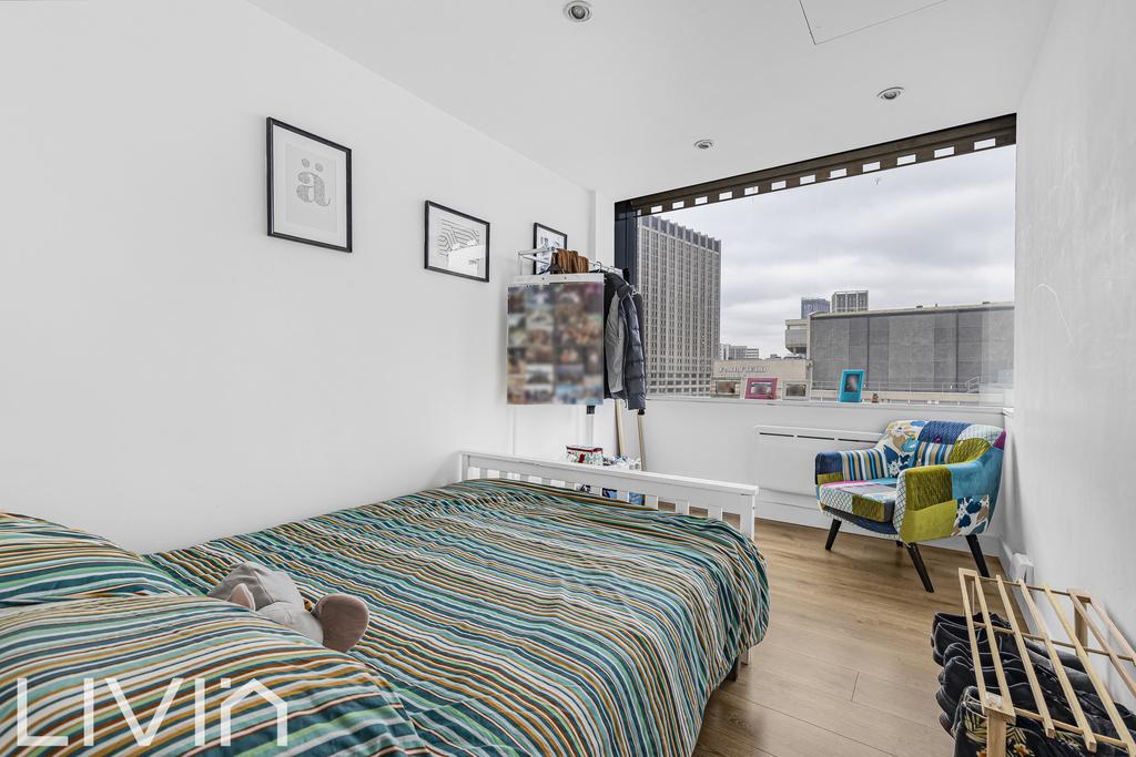 025 a0770