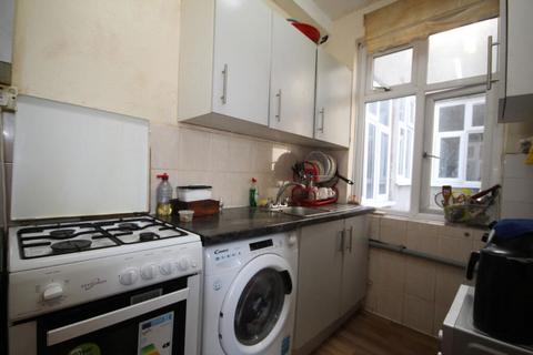 2 bedroom flat for sale, Harrow Road, Wembley, HA0 3EL