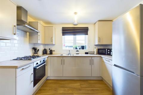 2 bedroom apartment for sale, Millstone Way,  Linden, Gloucester