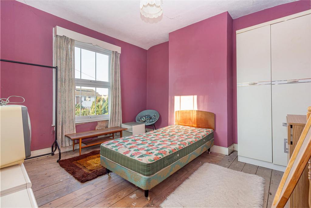 Bedroom-2-1.jpg