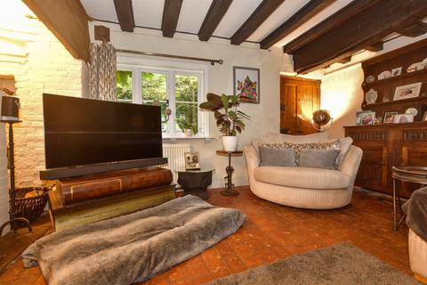 3 bedroom character property for sale, London Road, Uckfield, East Sussex