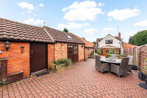 4 bedroom detached house for sale, High Street, Riseley, Bedfordshire, MK44