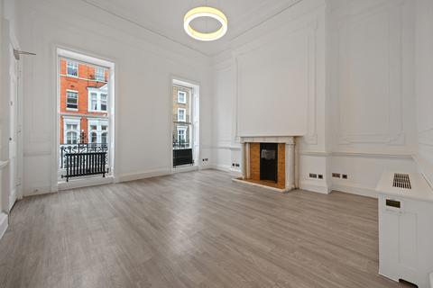 Healthcare facility to rent, 31 Queen Anne Street, Marylebone Village, London W1