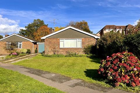 2 bedroom detached bungalow for sale, Hawthorn Way, Storrington, West Sussex, RH20