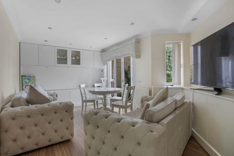 2 bedroom apartment for sale, Shalbourne Square, Hackney Wick