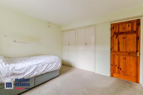 1 bedroom maisonette for sale, Feather Dell, Hatfield