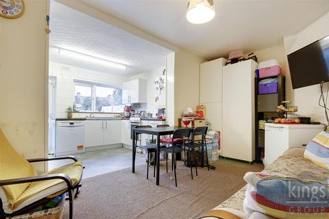 2 bedroom terraced house for sale, Crest Drive, Enfield (Chain free)