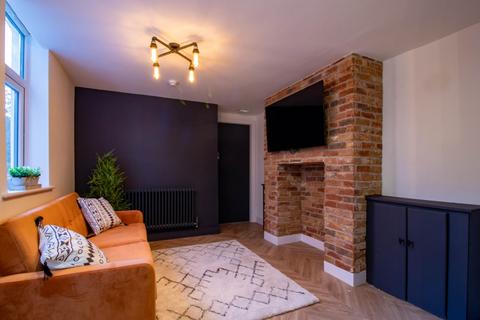undefined, Room 5 74 Marlborough Road, Beeston, Nottingham