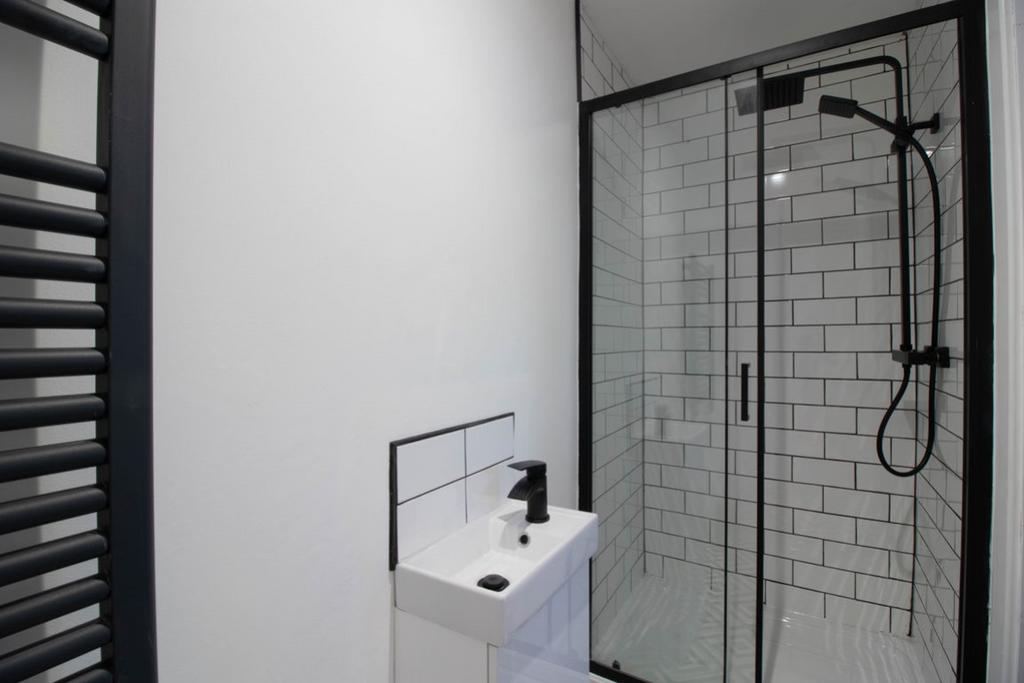 (Double with Ensuite)