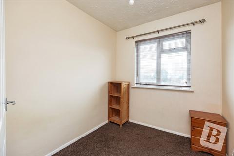 9 Elm Road, Aveley, South Ockendon, RM15 4SX