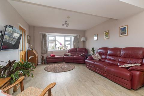 3 bedroom end of terrace house for sale, Hugin Avenue, Broadstairs, CT10