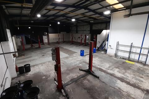 Industrial unit to rent, Stockholm Road, Sutton Fields, Hull, East Yorkshire, HU7 0XW