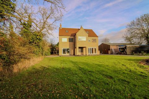 6 bedroom detached house for sale, Padmoor Lane, Gainsborough DN21