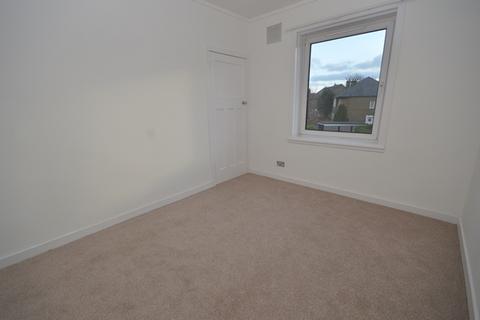 2 bedroom flat to rent, 1561L – Colinton Mains Green, Edinburgh, EH13 9AG