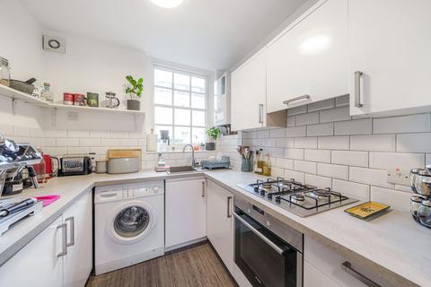 1 bedroom flat to rent, Kennington Road, London, SE11