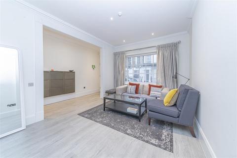 5 bedroom terraced house for sale, Trevor Place, London, SW7