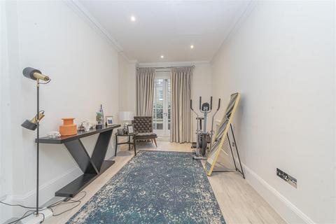 5 bedroom terraced house for sale, Trevor Place, London, SW7