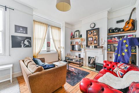 2 bedroom flat for sale, Dunstans Road, East Dulwich, SE22