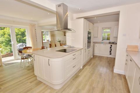 4 bedroom detached house for sale, Beacon Hill, High Wycombe HP10