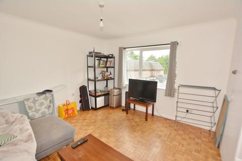 3 bedroom apartment for sale, Grove Court, Beaconsfield HP9