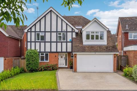 5 bedroom detached house for sale, Carter Walk, High Wycombe HP10