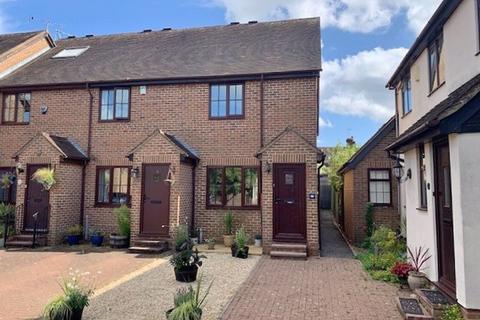 2 bedroom semi-detached house for sale, Old Town Close, Beaconsfield HP9