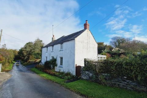 3 bedroom detached house for sale, Trewalder