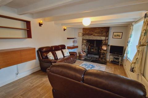 3 bedroom detached house for sale, Trewalder