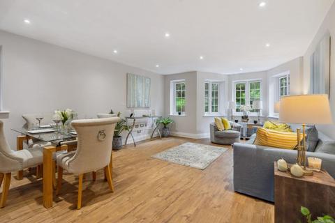 2 bedroom apartment for sale, Amersham Road, Beaconsfield HP9