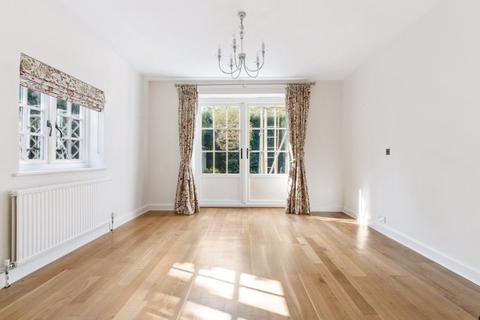 4 bedroom detached house for sale, Wilton Crescent, Beaconsfield HP9