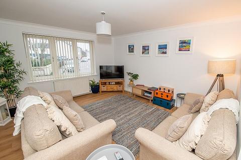 2 bedroom flat for sale, Harmony Court, Dunoon, Argyll and Bute, PA23