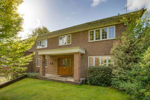 44 Magnolia Dene, High Wycombe HP15