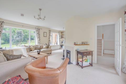 4 bedroom detached house for sale, Bartons Road, High Wycombe HP10