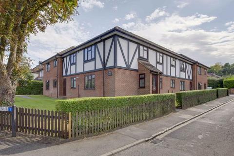 2 bedroom flat for sale, St. Johns Road, High Wycombe HP10