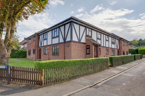 2 bedroom flat for sale, St. Johns Road, High Wycombe HP10