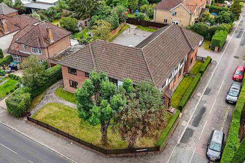 2 bedroom flat for sale, St. Johns Road, High Wycombe HP10