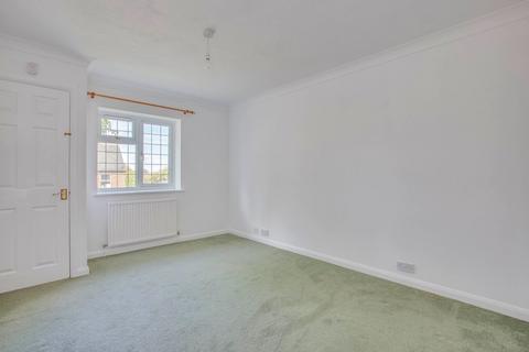 2 bedroom flat for sale, St. Johns Road, High Wycombe HP10