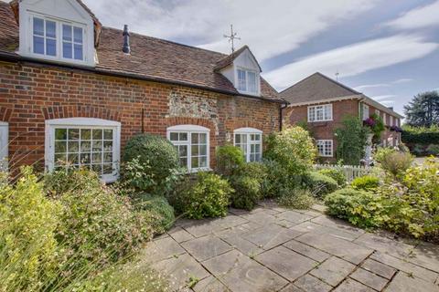 2 bedroom cottage for sale, Elm Road, High Wycombe HP10