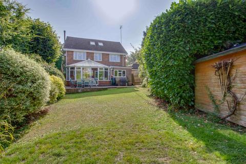 5 bedroom detached house for sale, Wheeler Avenue, High Wycombe HP10