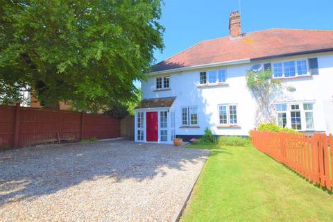 4 bedroom semi-detached house to rent, Picts Lane, Princes Risborough HP27