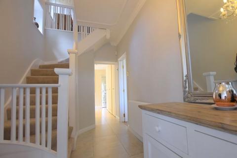 4 bedroom semi-detached house to rent, Picts Lane, Princes Risborough HP27