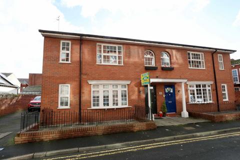 2 bedroom flat for sale, Nelson Street, Southport PR8