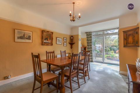 4 bedroom detached house for sale, Parkside Drive, Watford WD17