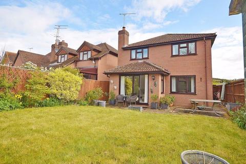 4 bedroom detached house for sale, Wycombe Road, High Wycombe HP14