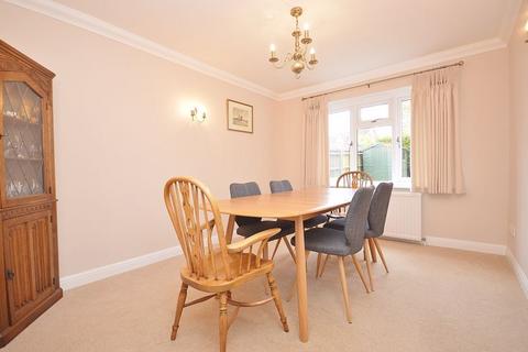 4 bedroom detached house for sale, Wycombe Road, High Wycombe HP14