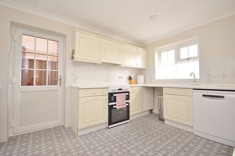 4 bedroom detached house for sale, Wycombe Road, High Wycombe HP14