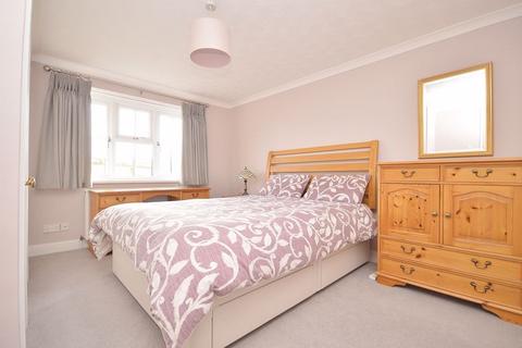 4 bedroom detached house for sale, Wycombe Road, High Wycombe HP14