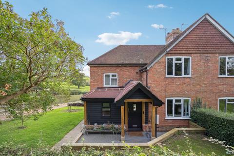 3 bedroom semi-detached house for sale, Brill Road, Aylesbury HP18