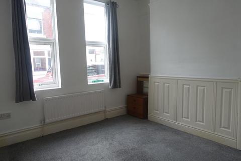 1 bedroom flat to rent, Ross Street, Middlesbrough, TS1 4EJ